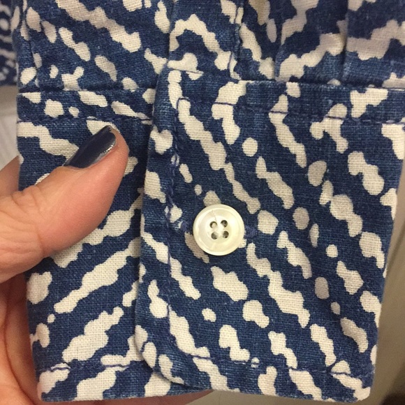 J Crew size 0 blouse - Picture 3 of 5